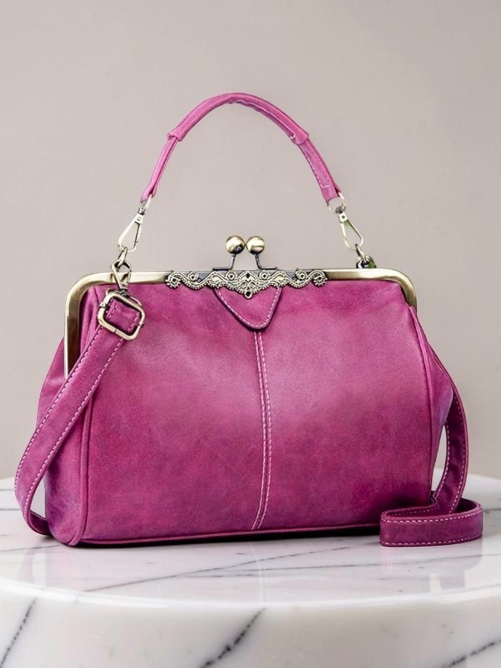 Vintage-Style Kiss Lock Crossbody Handbag, Frosted PU Leather